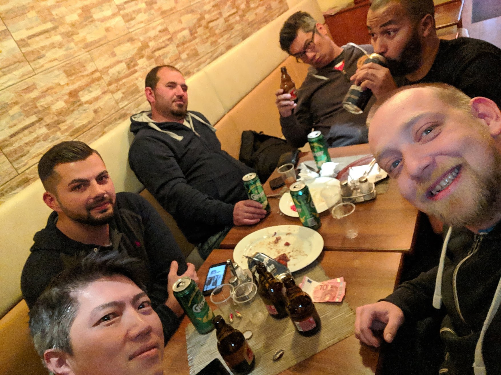 IMG_20181129_222330.jpg